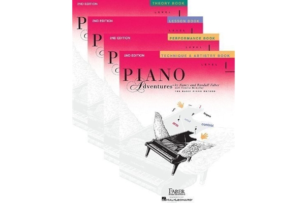Level 1 - Lesson Book - 2nd Edition - Piano Adventures